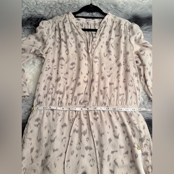 Babaton Cream Bennett 100 % Silk Mini Dress Size L - Picture 10 of 11